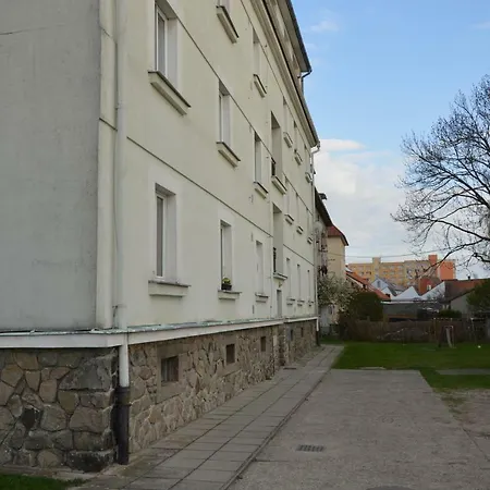 Apartmanovy *