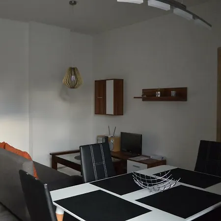 Apartmanovy Lejlighed *