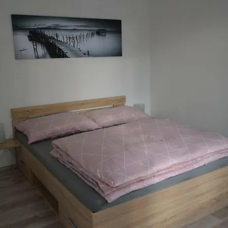 Apartmanovy Lejlighed *