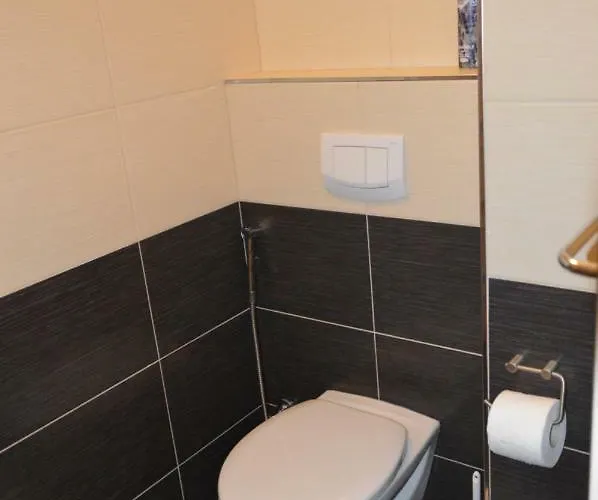 Apartmanovy *