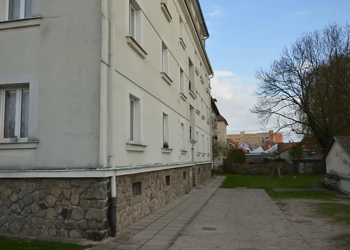 Apartmanovy *